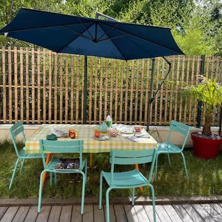 アパート 3 Pieces Avec Grande Terrasse, Entre Port Et Hyper Centre アルカション