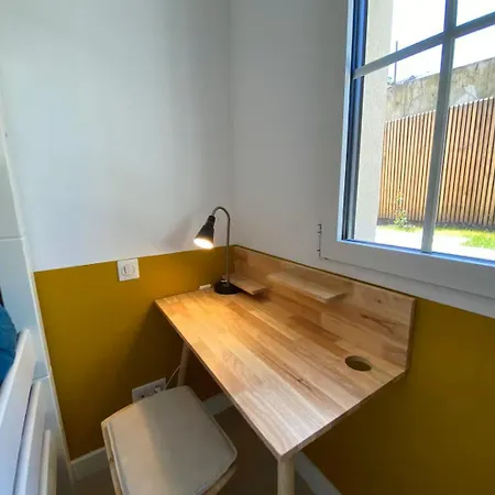 Apartmán Elegant T3 Avec Terrasse Et Parking Prive A *